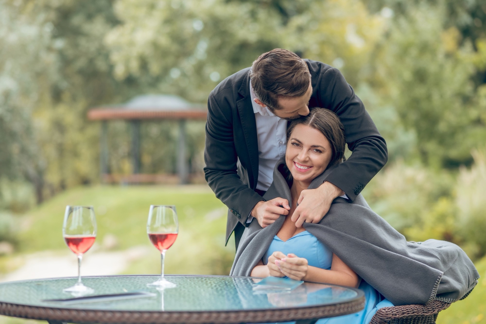 The Savvy Couple's Guide to Choosing a Romantic Getaway in Frisco