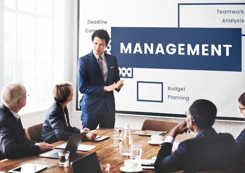 Grow into Business Management Roles with the Right Training