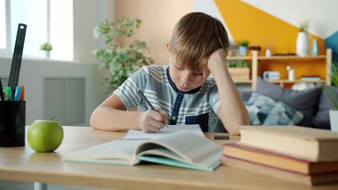 Kids with a desk and a quiet place to study do better in school, data shows