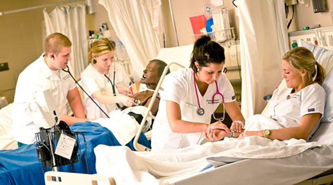 Nursing RN to BSN online: Invest in your future