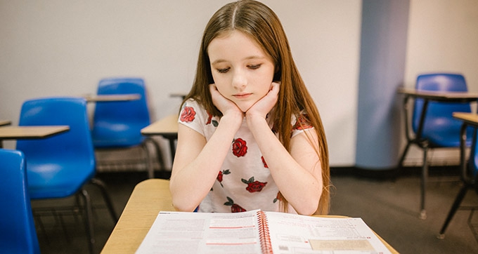 6 effective ways to help a child struggling with dyslexia at home