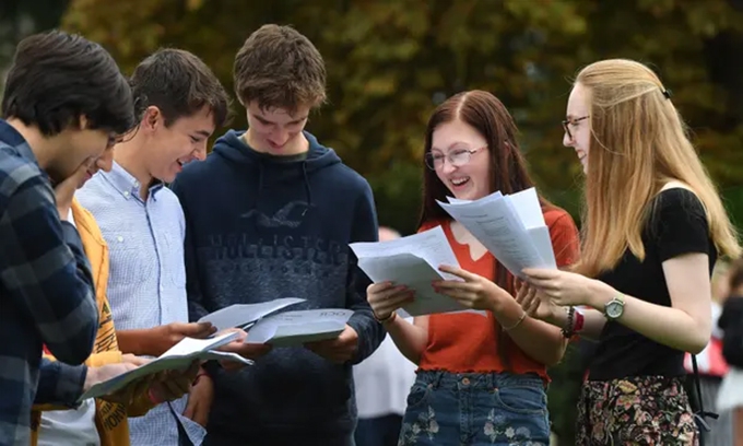 GCSEs: how gender norms influence what young people choose to study at school