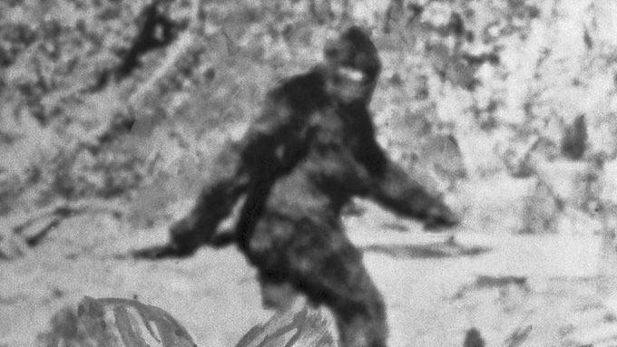 Lots of people believe in Bigfoot and other pseudoscience claims – this course examines why