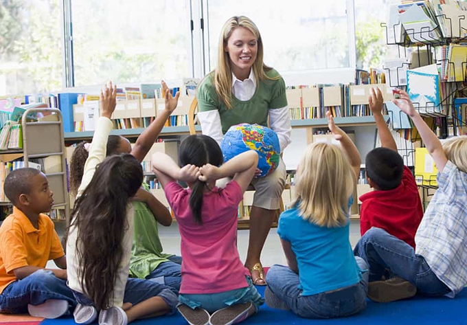 Rewarding is not the same as motivating: how dopamine works in learning