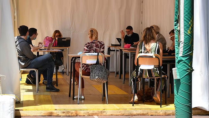 Baccalaureate grading: why is it so difficult to find the right exam formula?