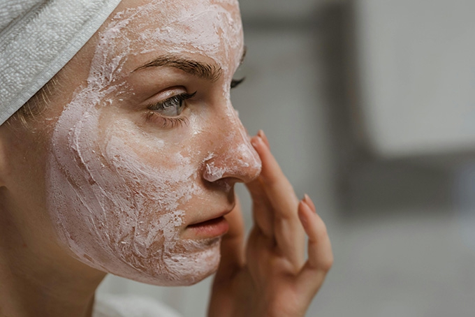 Exploring cutting-edge anti-wrinkle solutions for youthful skin