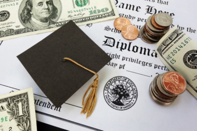 7 ways to pay for College without taking out Federal student loans