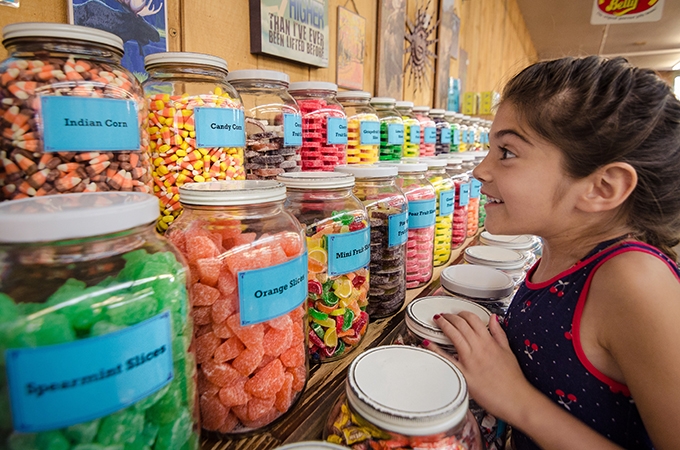 Sweets, a way to create social links between schoolchildren?