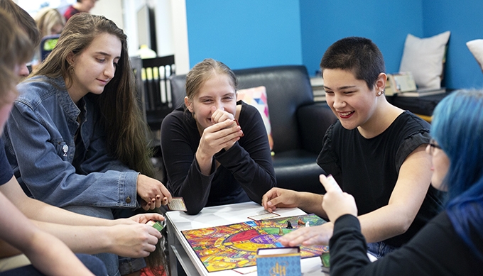 Do you want to participate in a climate summit or learn to be a researcher? Educational board games teach you