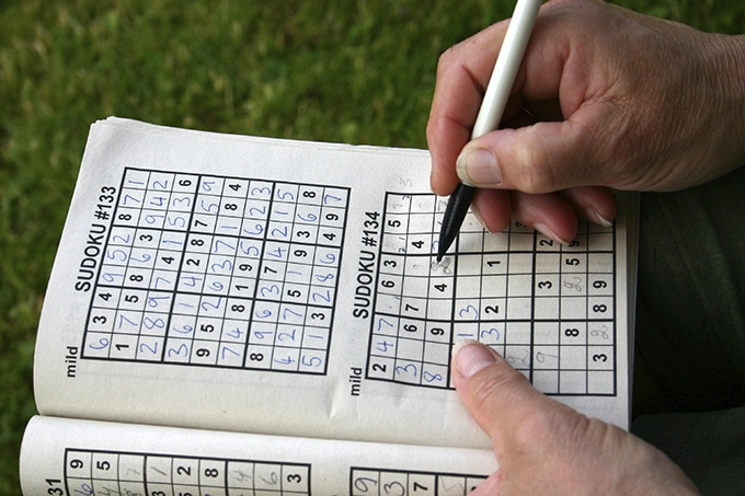 The five lessons of Sudoku to face complex problems