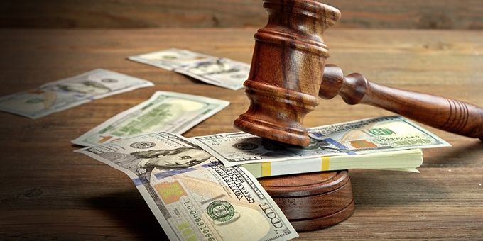 The pros and cons of lawsuit loans