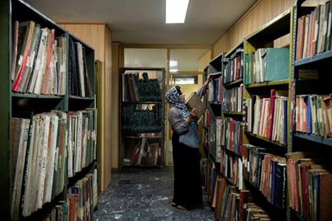 Afghanistan’s libraries go into blackout: ‘It is painful to see the distance between people and books grow’