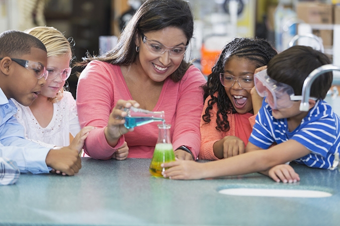 Education 2023: teaching with science