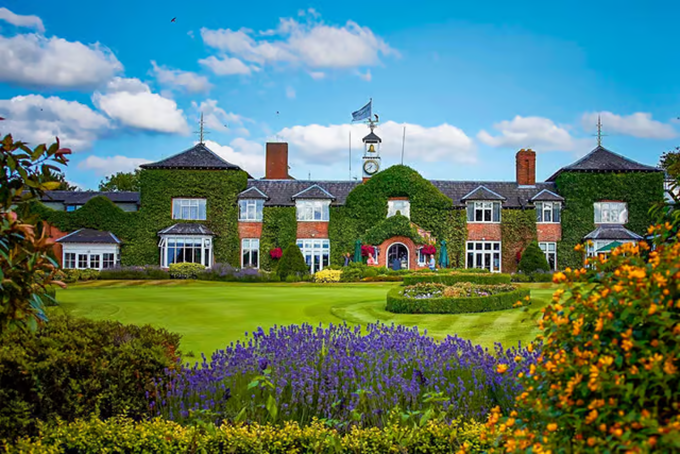 Driving excellence in the West Midlands: From solihull business tavel to Lichfield luxury escapes